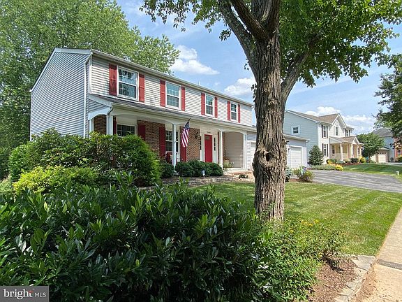 3rd image of 20449 Watkins Meadow Dr