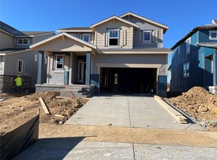 2400 Crescent Cir, Erie, CO 80026