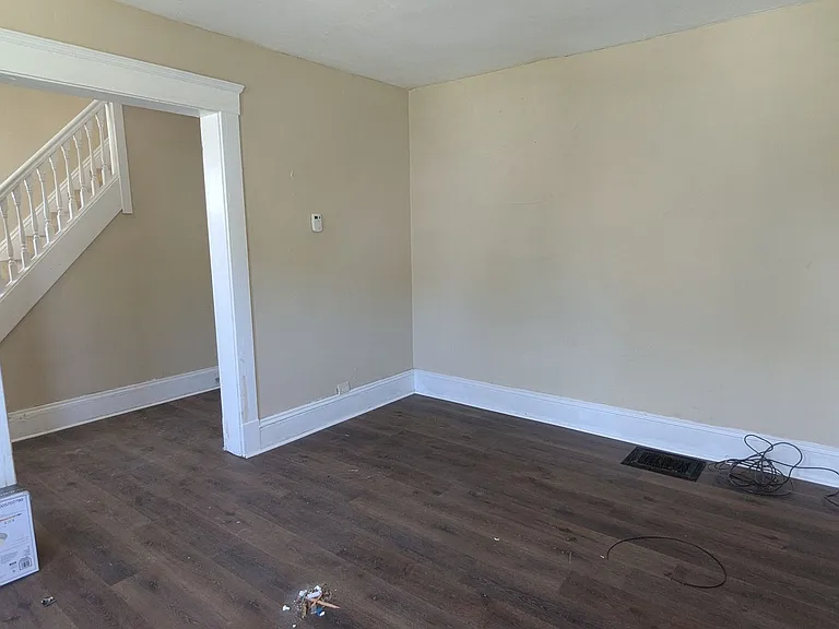 11412 Itasca Ave — Photo 8