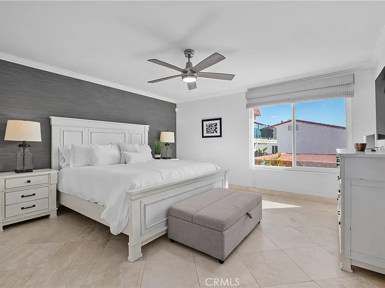 515 Monterey Ln #R-4 — Photo 12