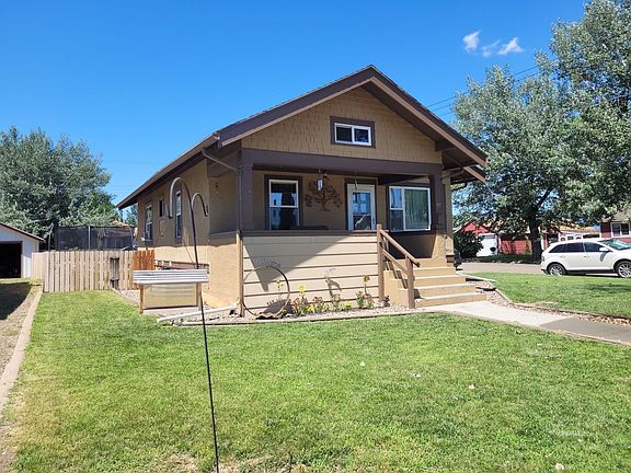 2nd image of 119 N Custer Ave