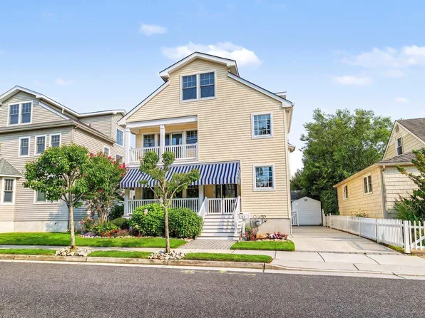 8016 Winchester Ave, Margate, NJ 08402