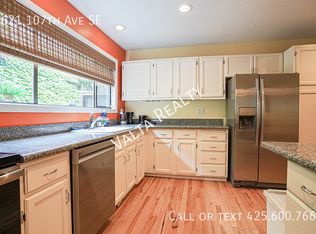 1621 107th Ave SE, Bellevue, WA 98004