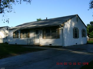 2101 E Mona Ln, Wichita, KS 67216