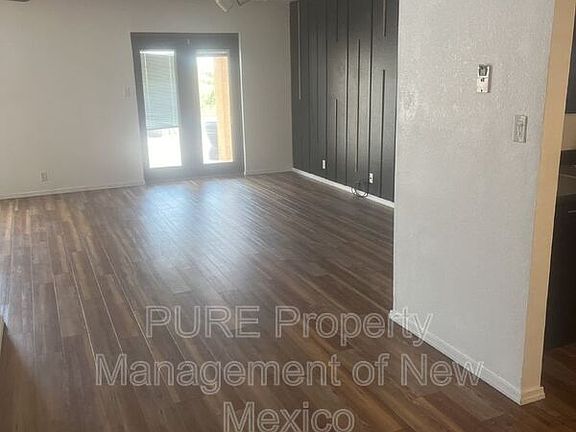 3rd image of 652 Quailbrush Dr NW