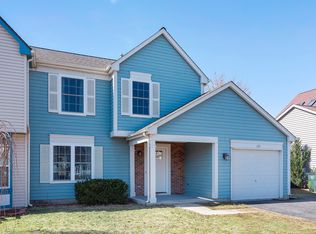 120 Wilton Ln, Mundelein, IL 60060