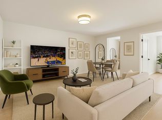 366 Leonard St #3B, Brooklyn, NY 11211