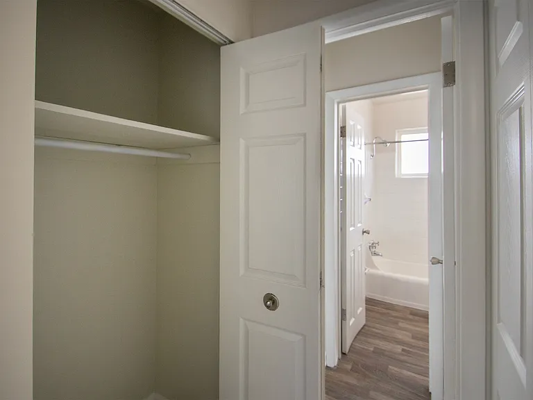 Colonial Ridge — Photo 36