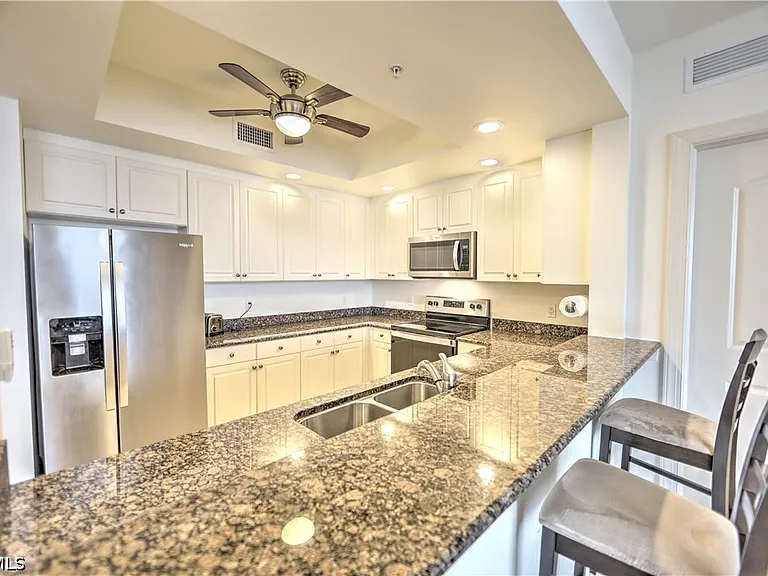 2090 W 1st St #1009 — Photo 13