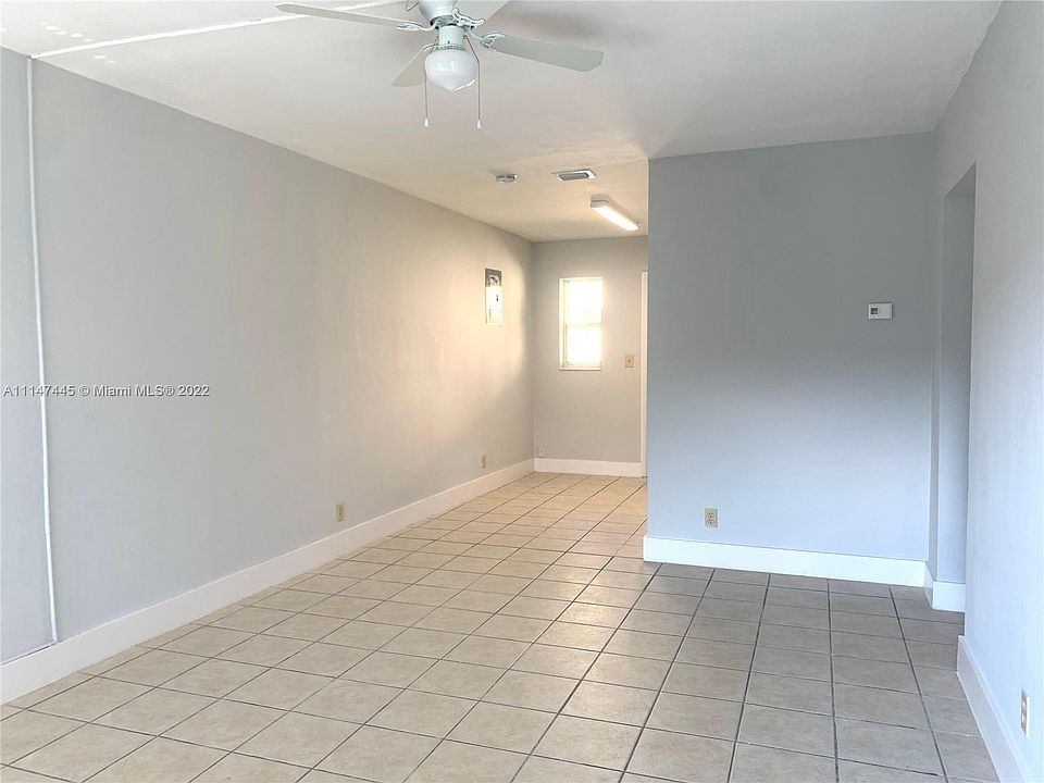 1st image of 240 NW 5th Ave #A
