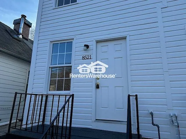 8521 Main St — Photo 28