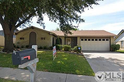 1st image of 406 Thomas Chapel Dr