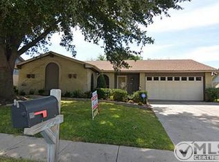 406 Thomas Chapel Dr, Arlington, TX 76014