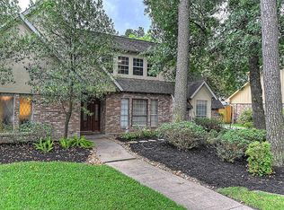 5811 Queensgate Dr, Houston, TX 77066