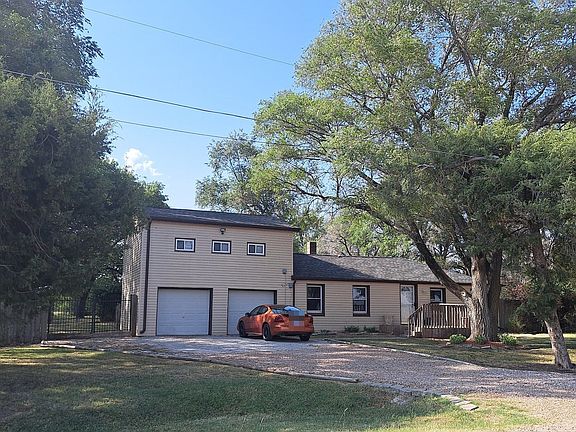 3rd image of 9413 E 45th St N