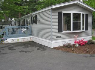 3 Mayflower Dr, Old Orchard Beach, ME 04064