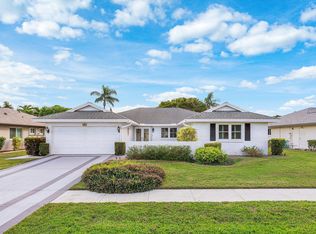 10848 Green Trail Dr S, Boynton Beach, FL 33436