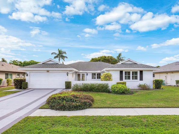 10848 Greentrail Drive S, Boynton Beach, FL 33436