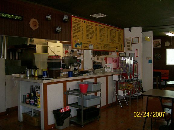 5th image of 3403 Roland Rd
