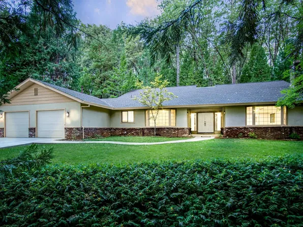 13692 Edgewood Dr, Grass Valley, CA 95945