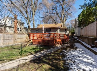 50 N Lake Ave, Fox Lake, IL 60020