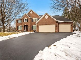 4698 Stoddart Ln, Saint Paul, MN 55127