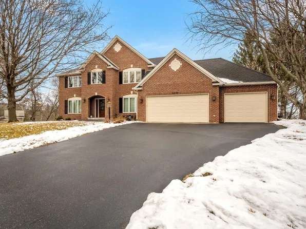 4698 Stoddart Ln, Saint Paul, MN 55127