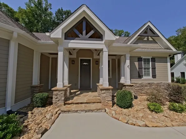 1821 Club Dr, Greensboro, GA 30642