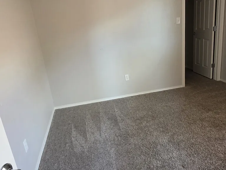 1100 Alegria Rd NW — Photo 24