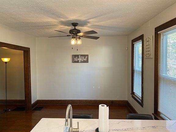 5th image of 512 E Jenkins Ave