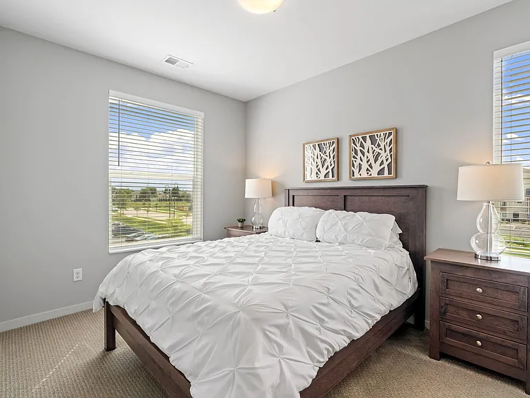 Arcadia - 2 Bed / 2 Bath - 1,016 Sq.Ft.