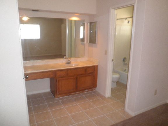 3rd image of 17007 Star Lake Ct