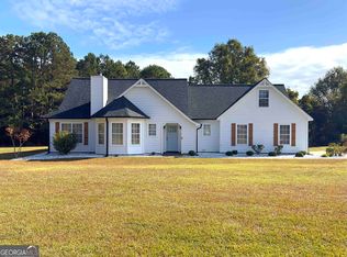 100 Ingrams Ln, Locust Grove, GA 30248
