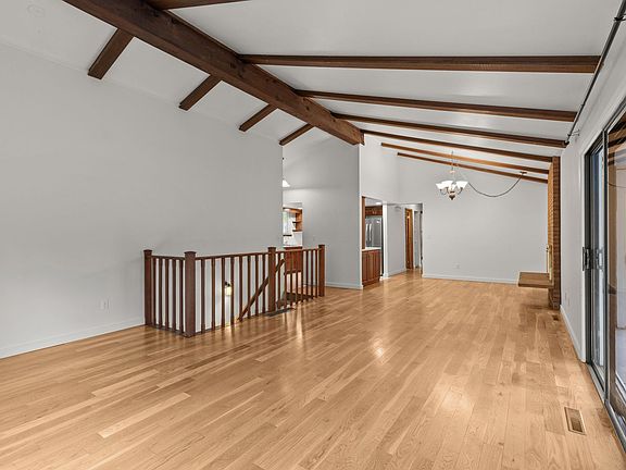 4th image of 1840 Del Rosa Ct