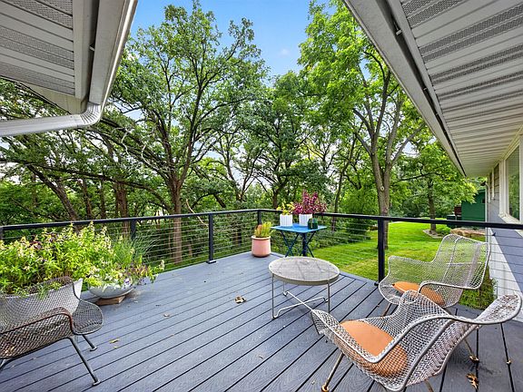 5th image of 1516 Woodland Dr SW
