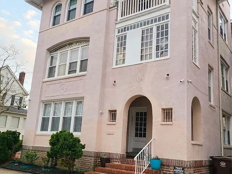 4800 Ventnor Ave #1 — Photo 1