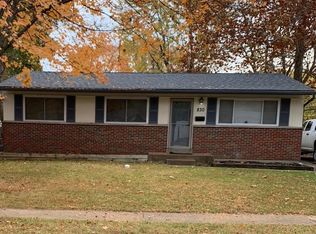 830 Campion Ln, Florissant, MO 63031