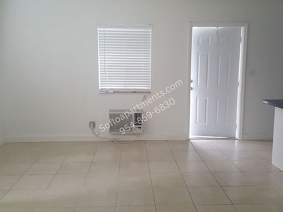 3rd image of 701 SW 14th Ave APT 1