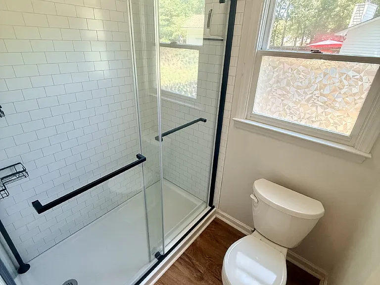 146 Greentree Dr — Photo 11