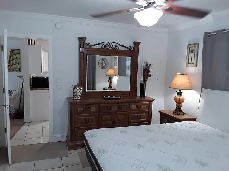 2515 SE 1st Ct — Photo 12
