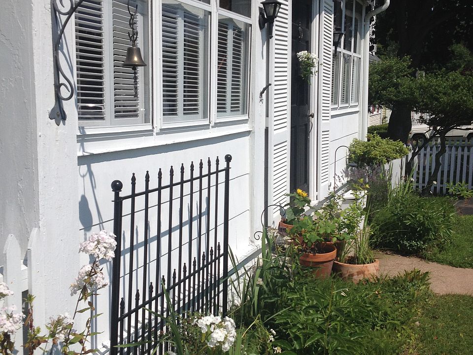 2nd image of 53 South St