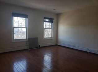 106 Forest St #2, Montclair, NJ 07042