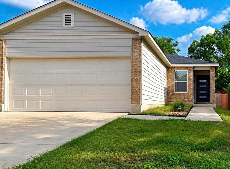 5910 Sandy Lake St — Photo 18