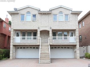 212 Grant Ave, Cliffside Park, NJ 07010