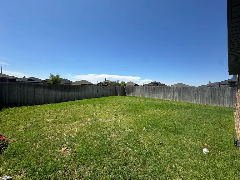 10113 Viola Ave — Photo 39