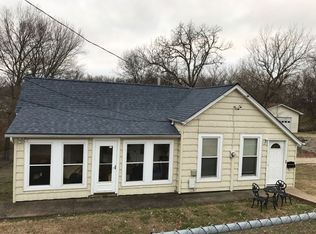 324 Lee Ave, Festus, MO 63028