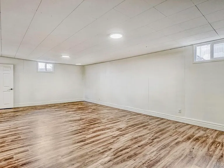 5230 Zuni St — Photo 3
