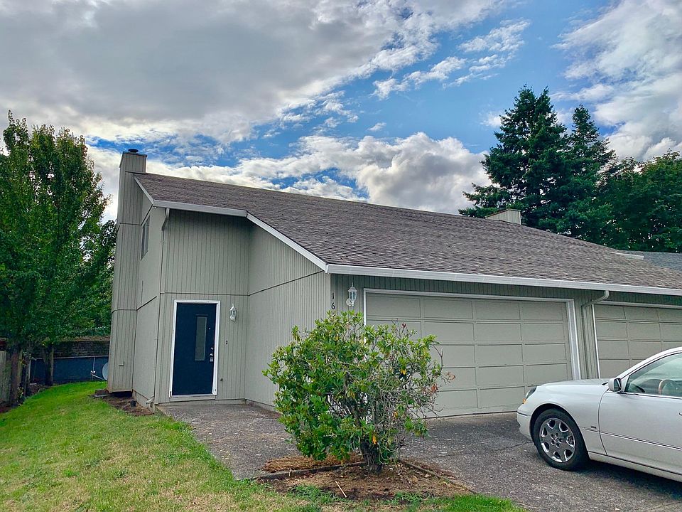 1st image of 1614 SE 145th Ct