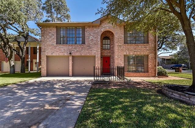 1st image of 17501 Gunnison Springs Dr