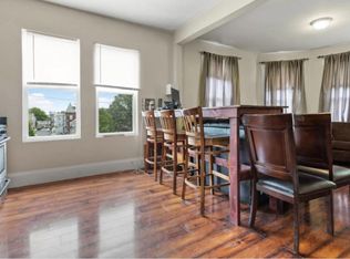 10 Crescent Ave #3, Boston, MA 02125